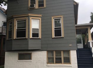 352 E Schiller St #2, Milwaukee, WI 53207