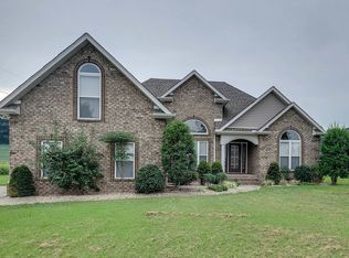 705 Gunn Ln, Springfield, TN 37172