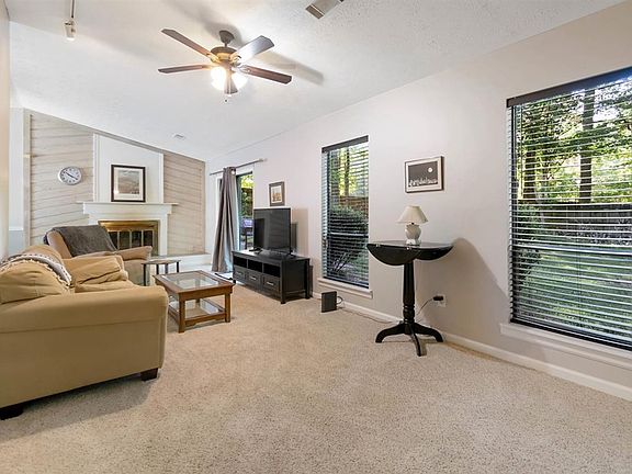 5th image of 6966 Springwood Dr
