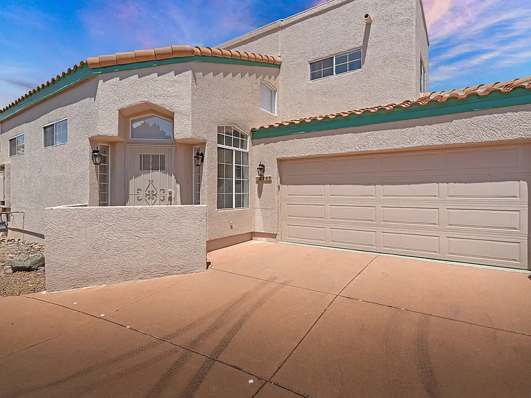 4295 Desert Springs Trl — Photo 1