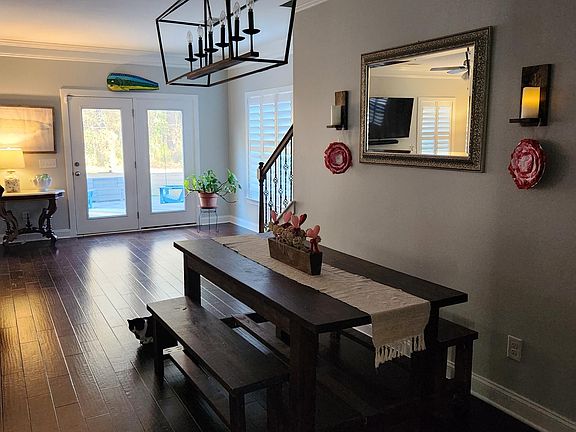 3rd image of 2848 Ortega Dr