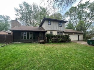 2602 Stark St, Little Canada, MN 55117