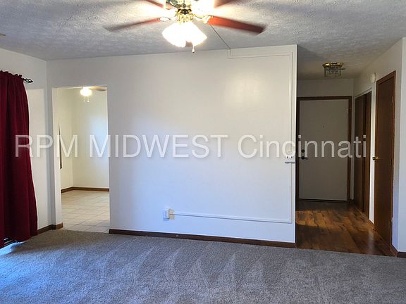 2nd image of 2057 Woodtrail Dr APT 88