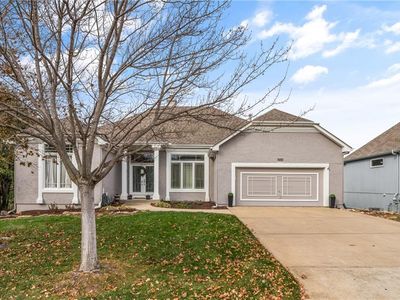 20516 W 98th Pl, Lenexa, KS, 66220