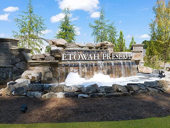 3rd image of 59 Etowah Pkwy