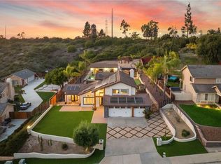 555 Trailridge Dr, Bonita, CA 91902