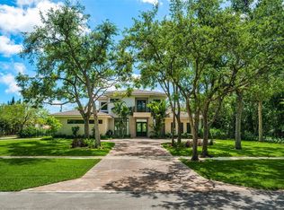 9400 SW 120th St, Miami, FL 33176