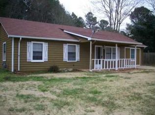 3335 Apache Cir, Oakwood, GA 30566