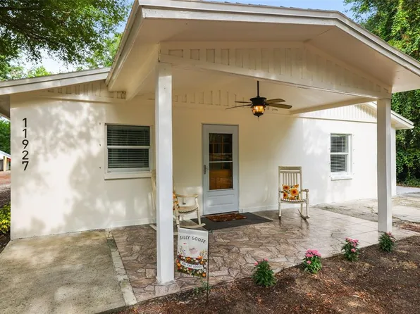 11927 Foxfire Dr, Hudson, FL 34669