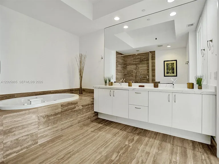 15901 Collins Ave #2807 — Photo 30