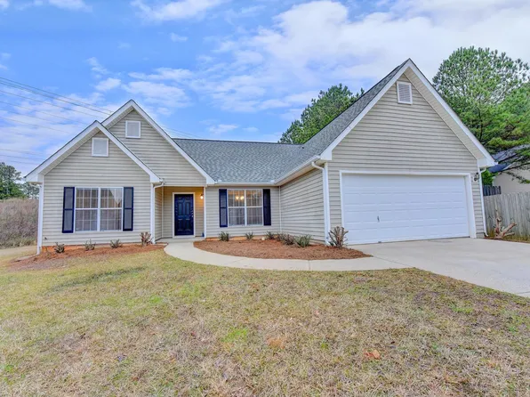 2010 Laurel Pointe Ln, Lawrenceville, GA 30043