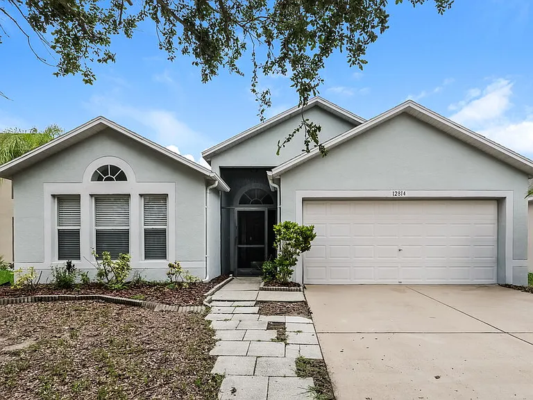 12814 Lake Vista Dr — Photo 1
