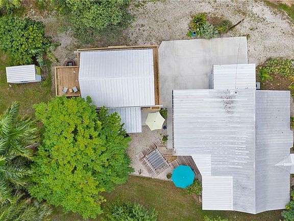 5th image of 5425 Maria Dr