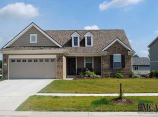 9061 Birch Pointe Dr, Newport, MI 48166