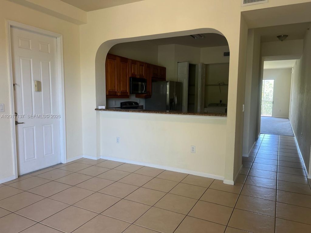 3500 Oaks Clubhouse Dr APT 211, photo 7