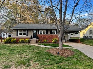 710 Meadowbrook Rd, Kings Mountain, NC 28086
