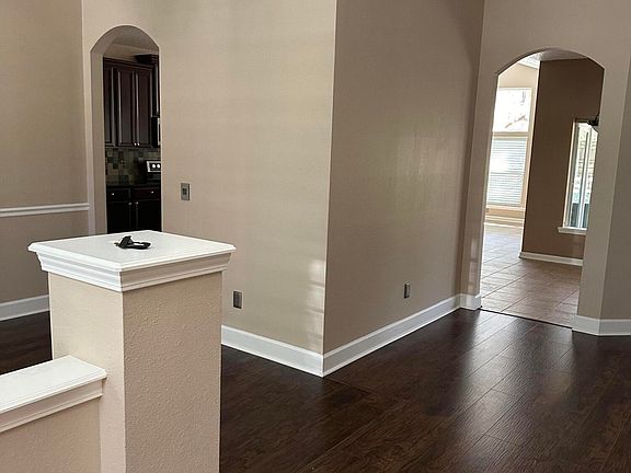 3rd image of 3817 Paddington Pl