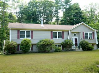 711 High Hill Rd, Dartmouth, MA 02747