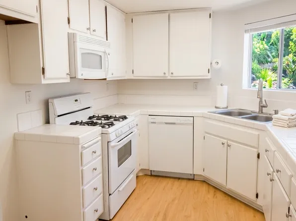 94 Abrigo, Rancho Santa Margarita, CA 92688