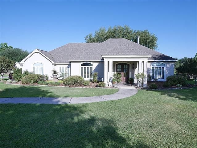 1st image of 81149 Blue Heron Dr