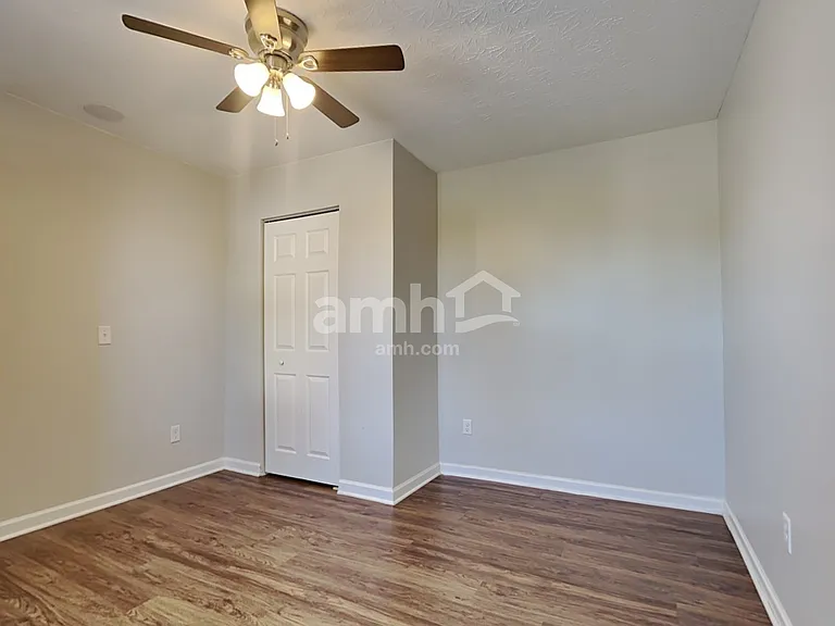 5212 Man O War Dr — Photo 18