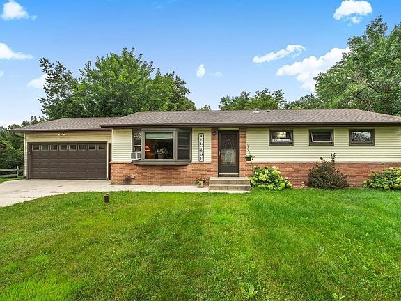 2nd image of 32538 Ironwood Dr