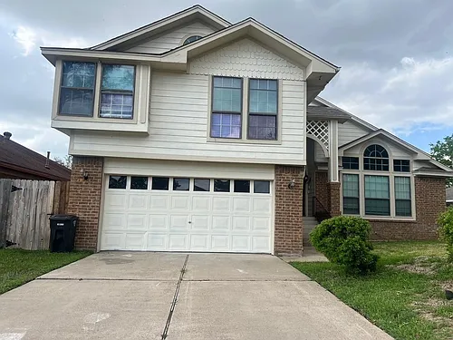 16818 Rockbend Photo 1