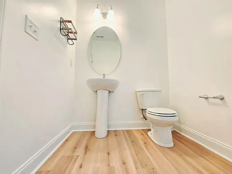 2115 Mannington Dr — Photo 17