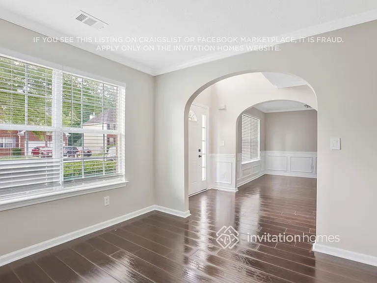 3780 Georgia Dr — Photo 4