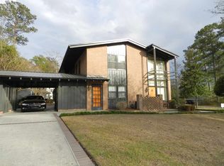 2015 Pineland Ave, Florence, SC 29501