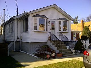 1st image of 281 Tennis Ct