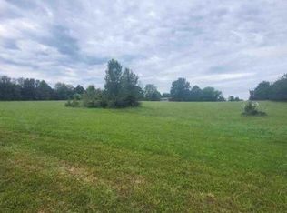 000 W Tracker Rd, Nixa, MO 65714