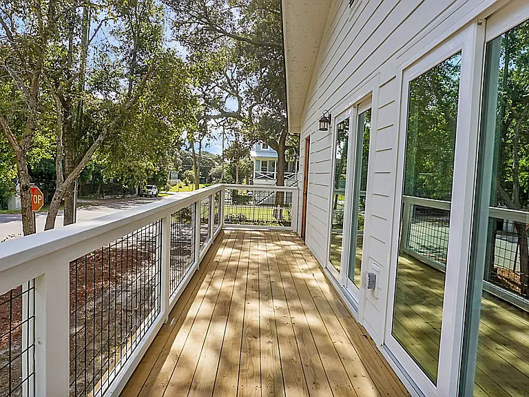 222 E Hudson Ave — Photo 43