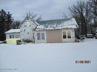 32925 230th Ave, Badger, MN 56714