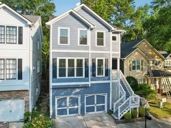2237 Parkview Ct NW, Atlanta, GA 30318