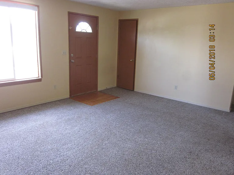 746 NW Yamhill St — Photo 20