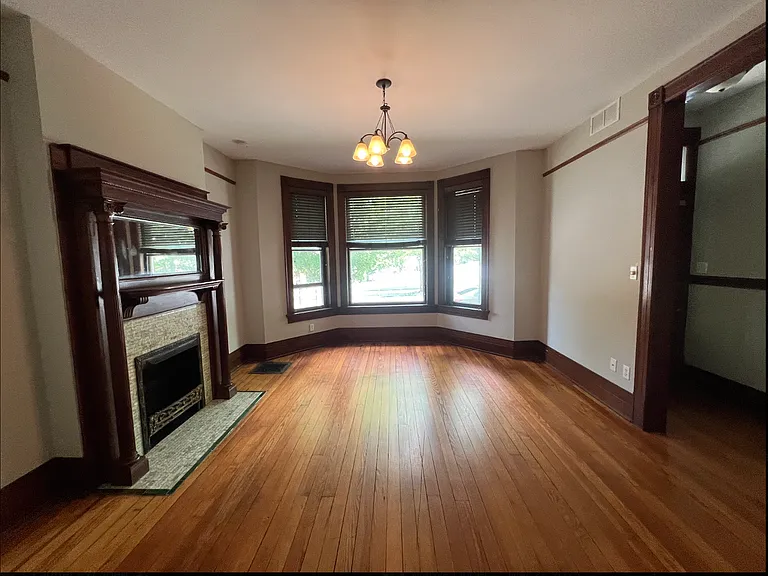 711 South St — Photo 24