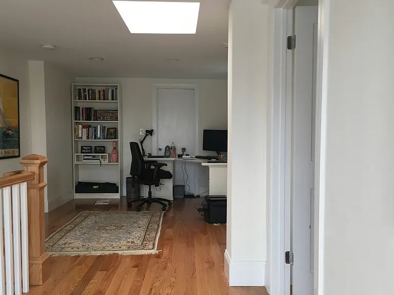 497 Beacon St #8 — Photo 7