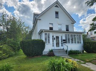 7 Union St, Springfield, VT 05156