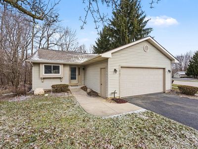 2701 Springview Rd NW, Grand Rapids, MI, 49534