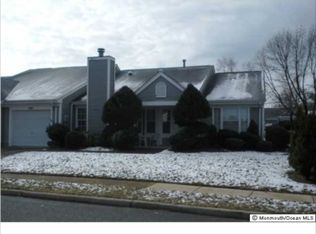1035A Thornbury Ln, Manchester, NJ