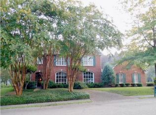 105 Country Club Dr, Madison, MS 39110