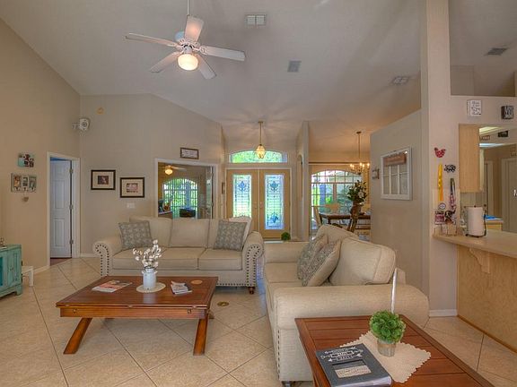 5th image of 2818 Clubhouse Dr