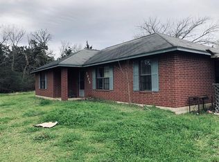 5025 W 28th St, Bryan, TX 77803