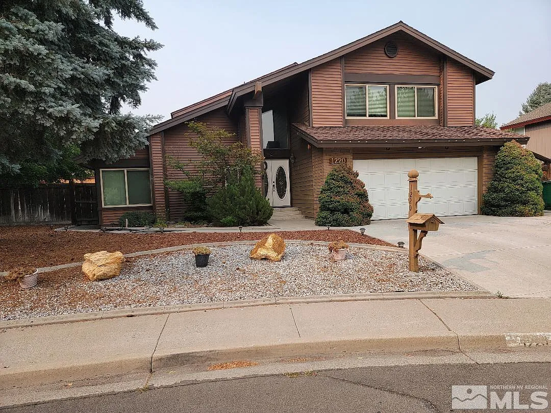 1220 Cabrolet Dr photo 1