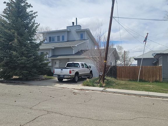 2nd image of 601 Park Ave