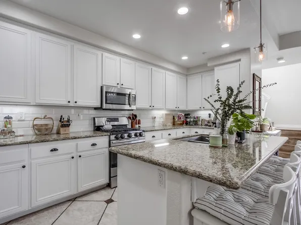 761 Hatfield Dr, San Marcos, CA 92078