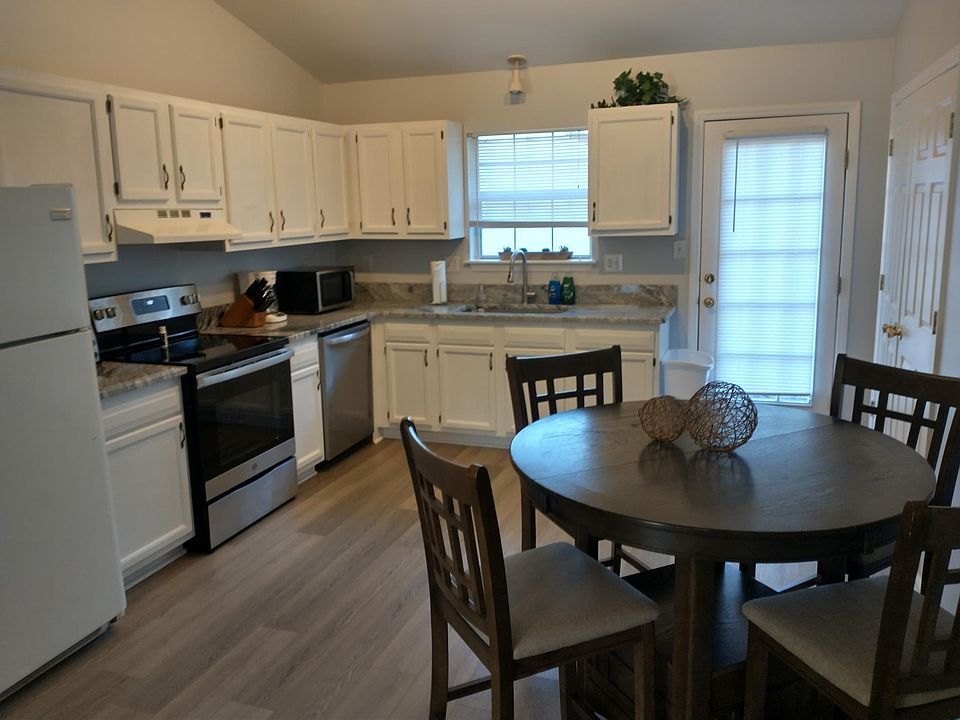 1st image of 101 Derwent Ct #B