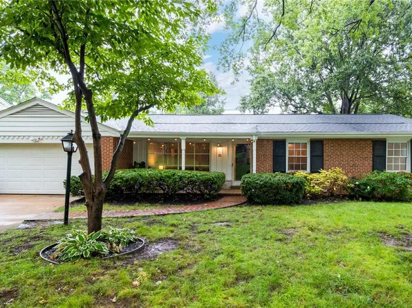 31 Glenhaven Dr, Saint Louis, MO 63122