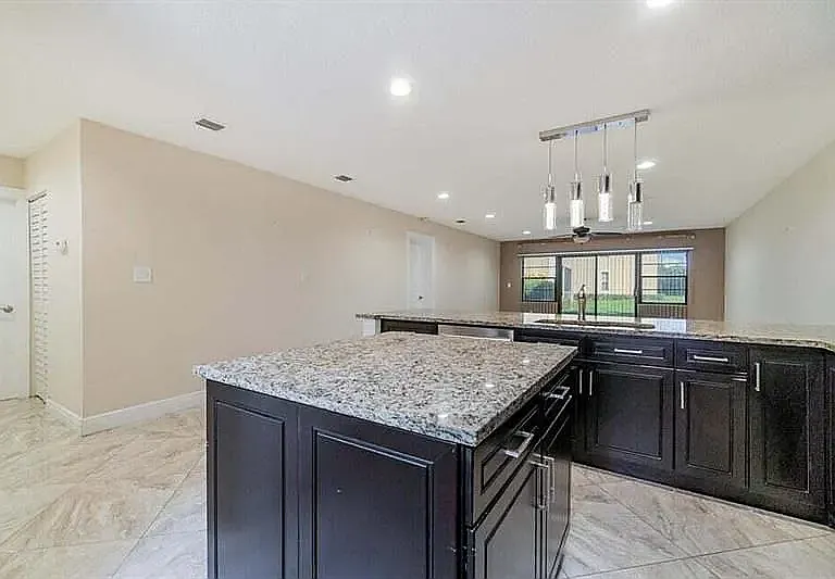 6630 Villa Sonrisa Dr #711 — Photo 3